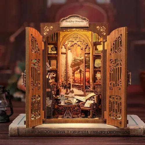 Figured ART Book Nook sada - Vzpomínky z knihkupectví