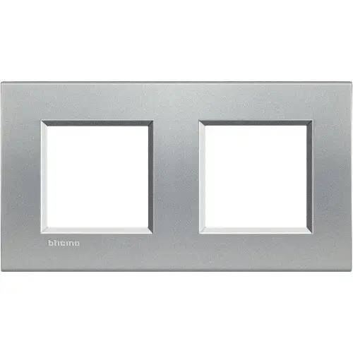 Bticino Living.Light rámeček 2+2M tech LNA4802M2TE