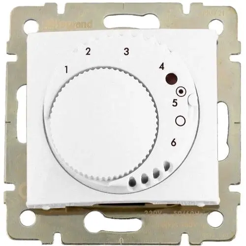 Legrand Valena termostat standard bílá 774226