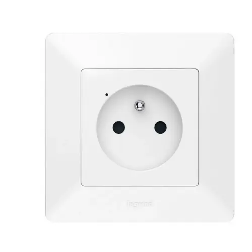 Legrand Valena Life with Netatmo zásuvka bílá 752193