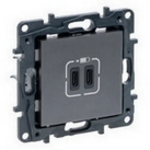 Legrand Niloé Step nabíječka USB C+C 3A ocel 863439