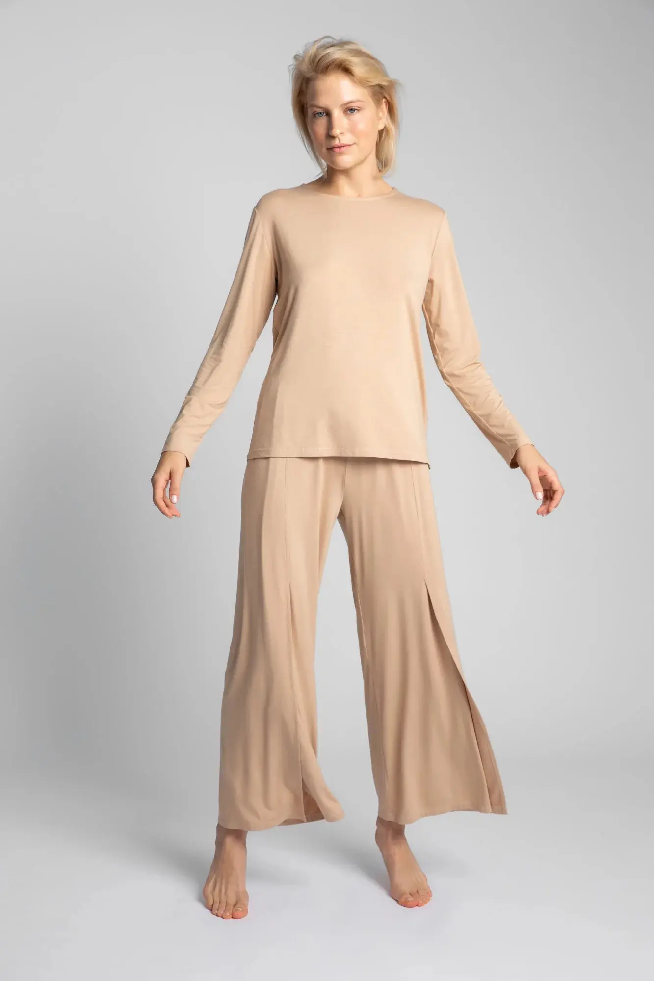 Dámská halenka LA027 tělová - LaLupa  44/2XL