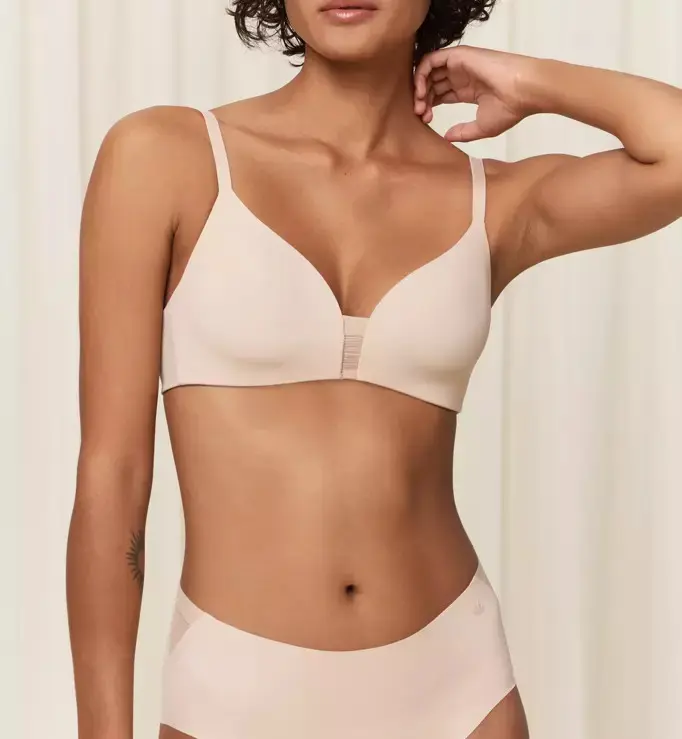 Vyztužená podprsenka Flex Smart DP EX 7747 04 - Triumph