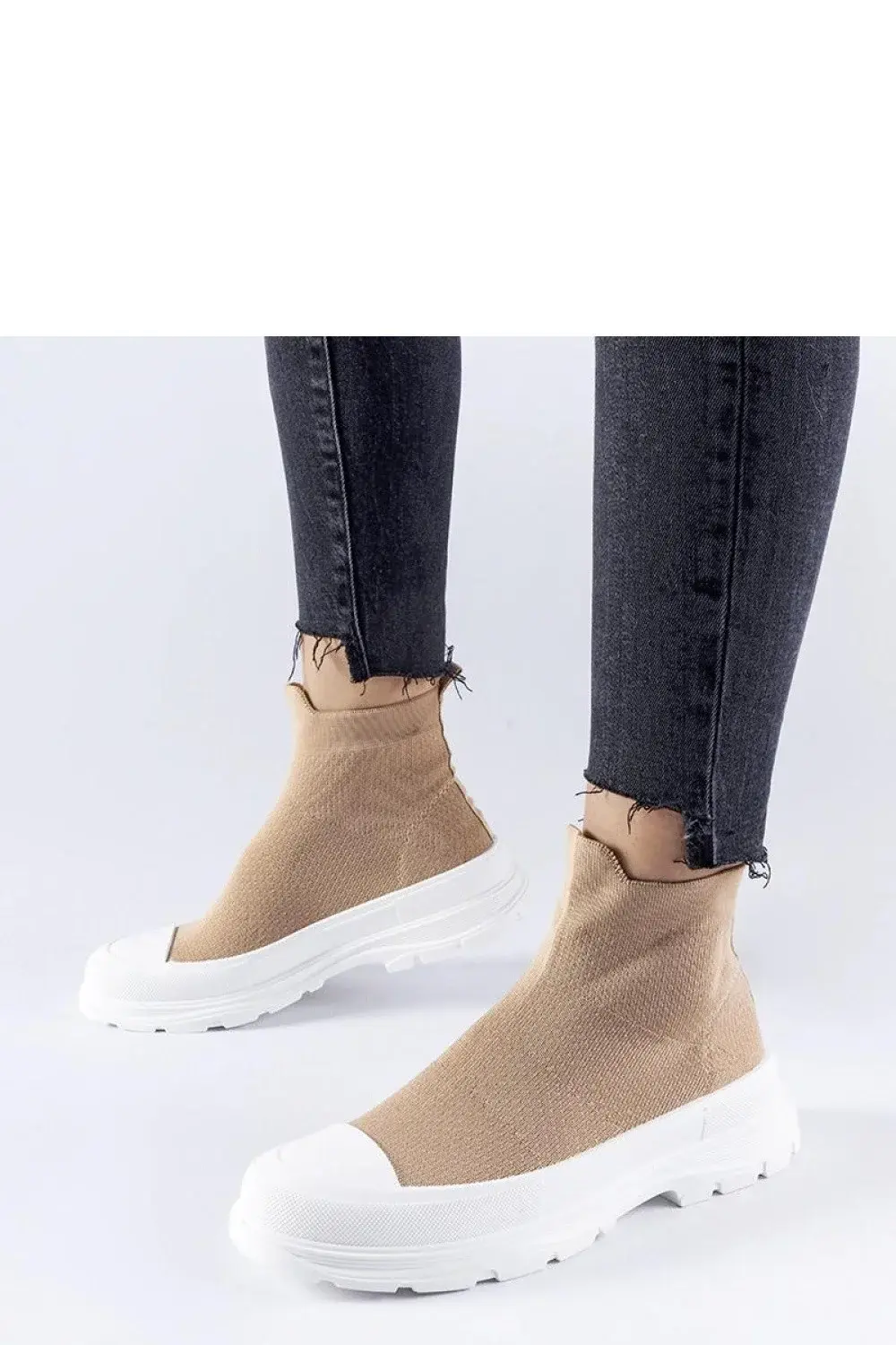 Tenisky  model 207589 Solea 38