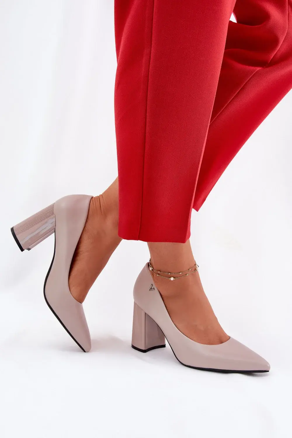 Lodičky na sloupku model 211984 Step in style