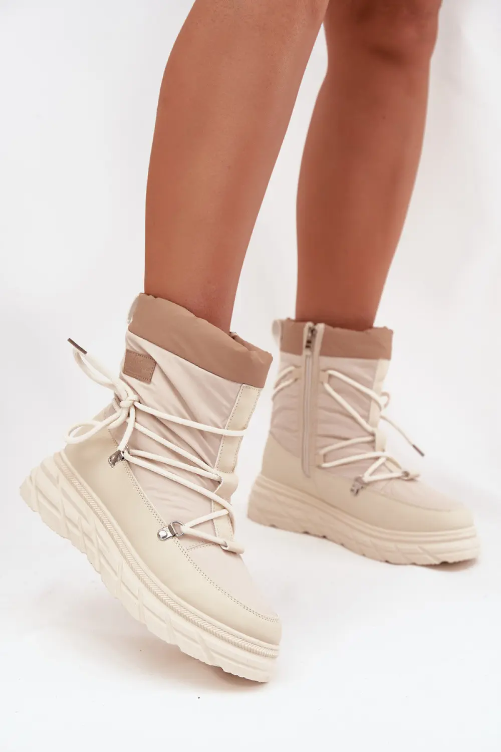 Sněhule model 220527 Step in style