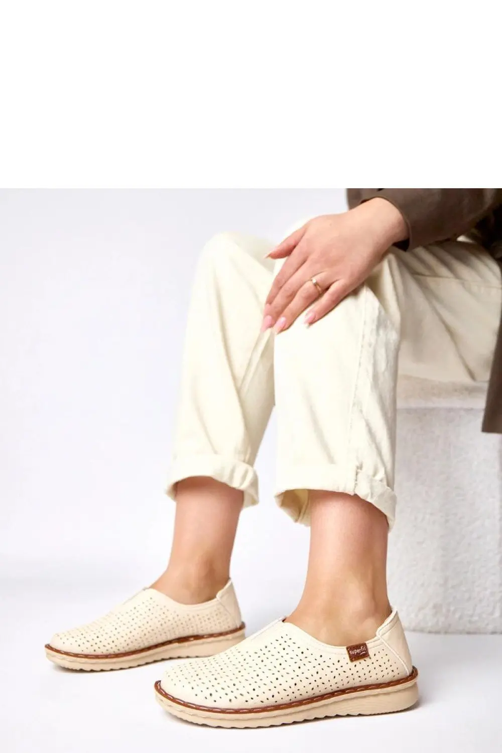 Polobotky  model 224160 Solea 37