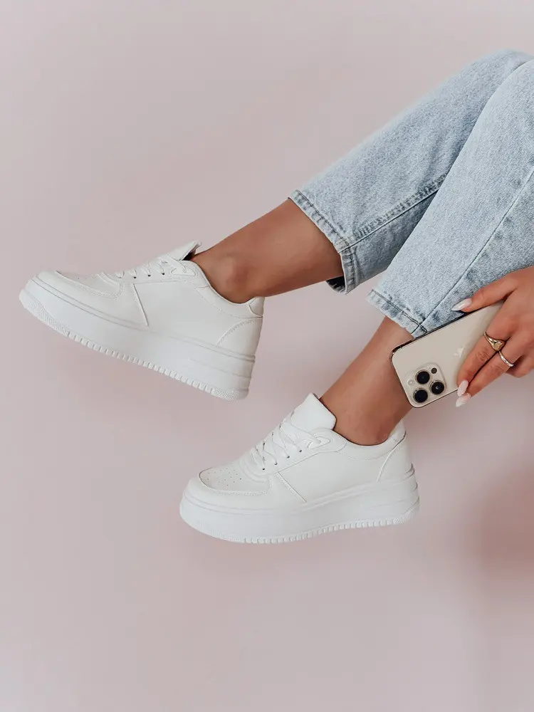 Dámské tenisky na platformě WALK ME UP white FashionStreet ZY0926
