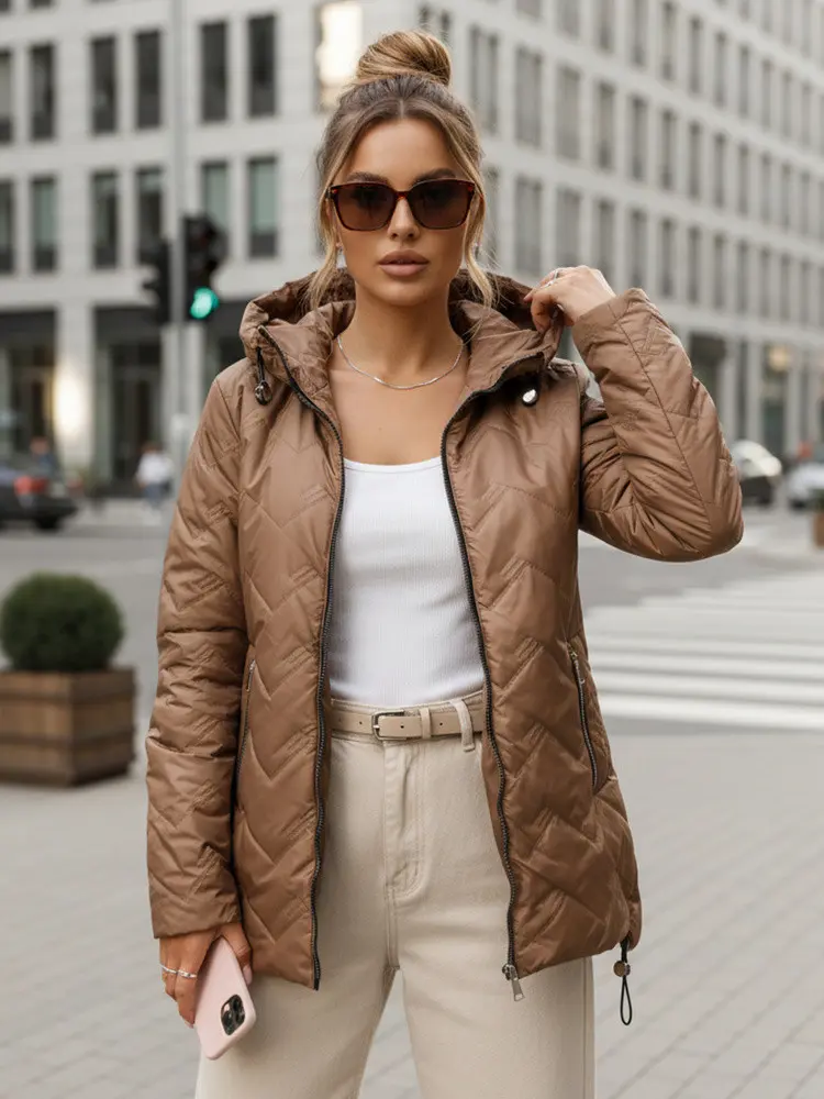 Dámská přechodná prošívaná bunda s kapucí hnědá FashionStreet TY5608 L