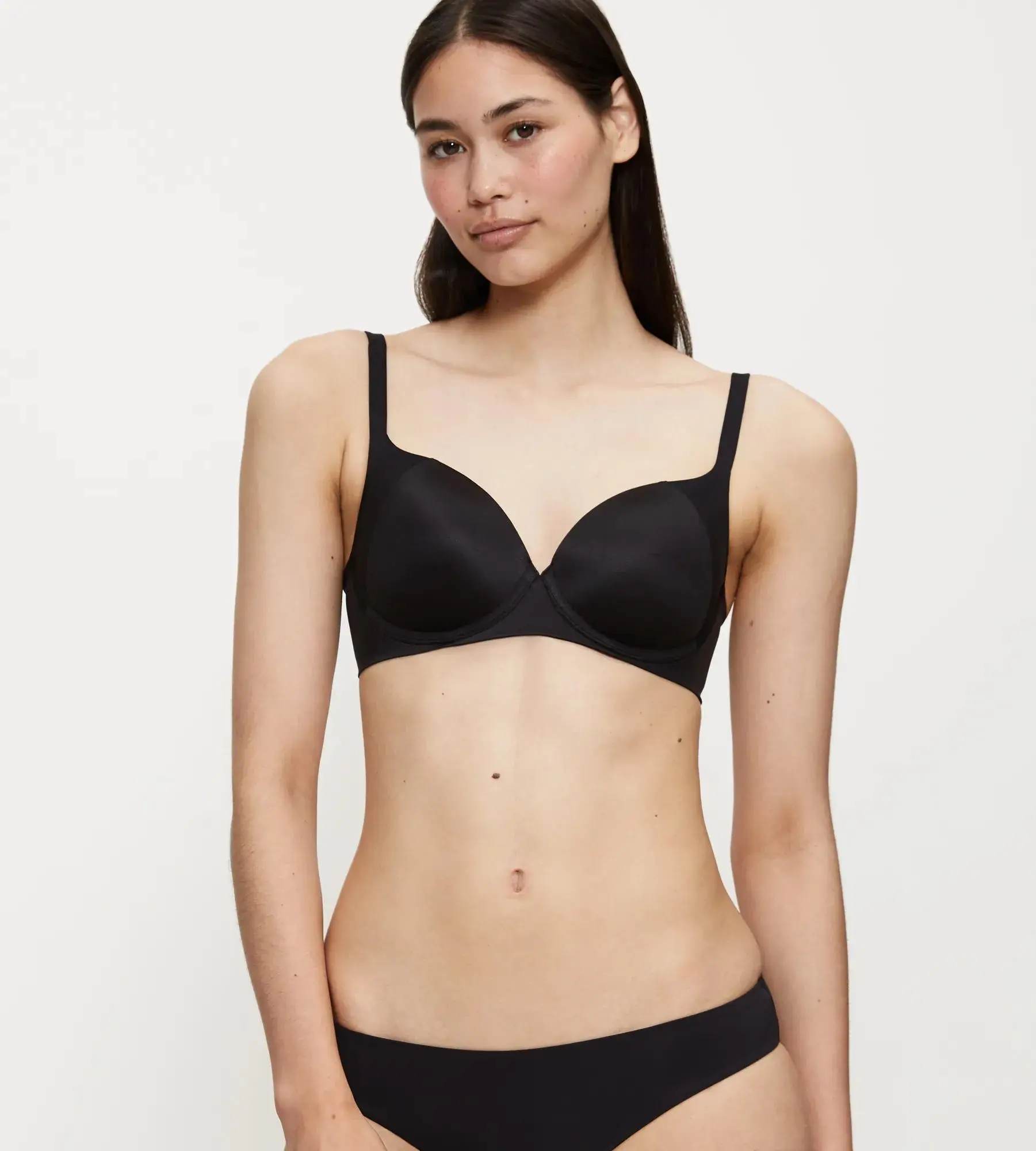 Podprsenka Body Make-up Soft Touch WP EX černá - TRIUMPH BLACK 70E