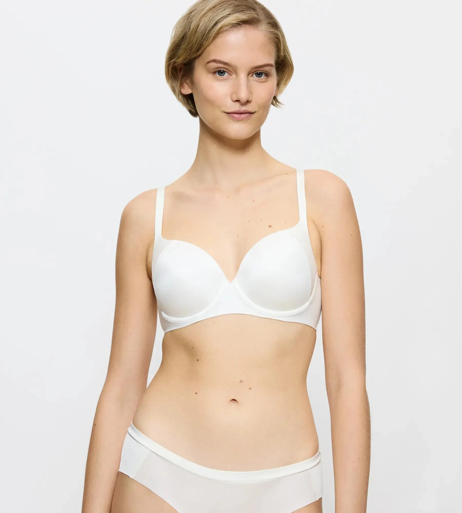 Body Make-up Soft Touch WP EX - YELLOW - TRIUMPH YELLOW - TRIUMPH 80D