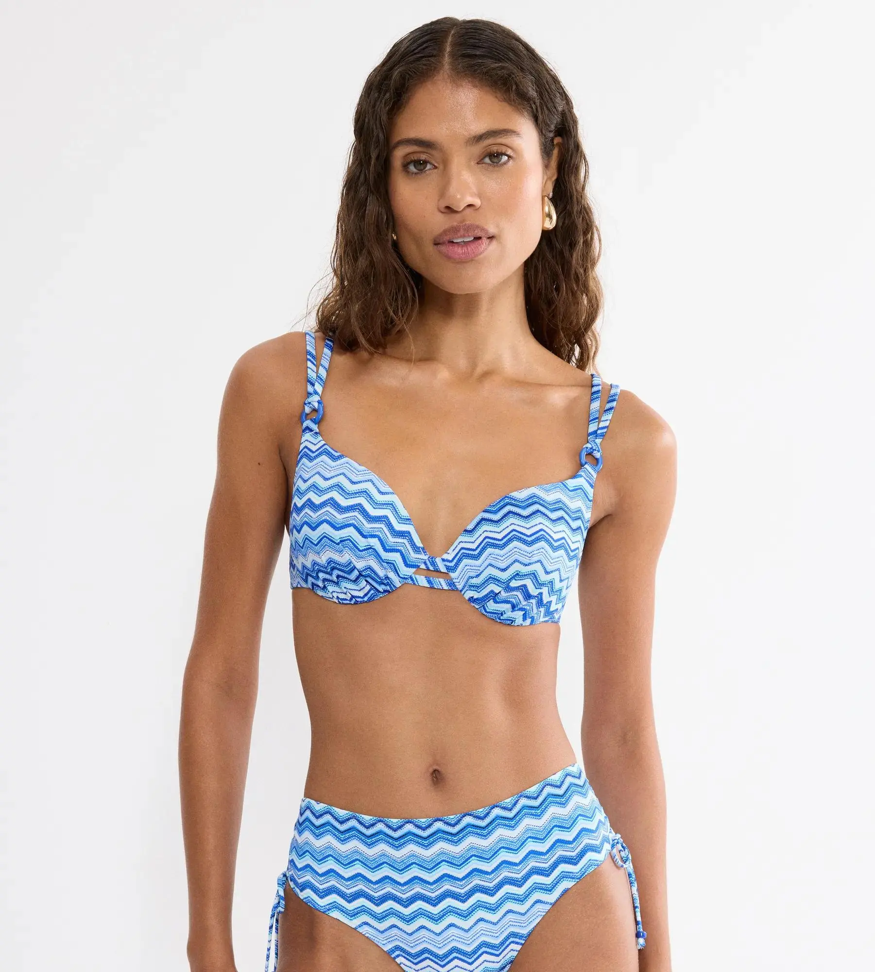 MIX & MATCH SUMMER – Podprsenka na plavky s kosticemi a polstrovanými košíčky Triumph BLUE