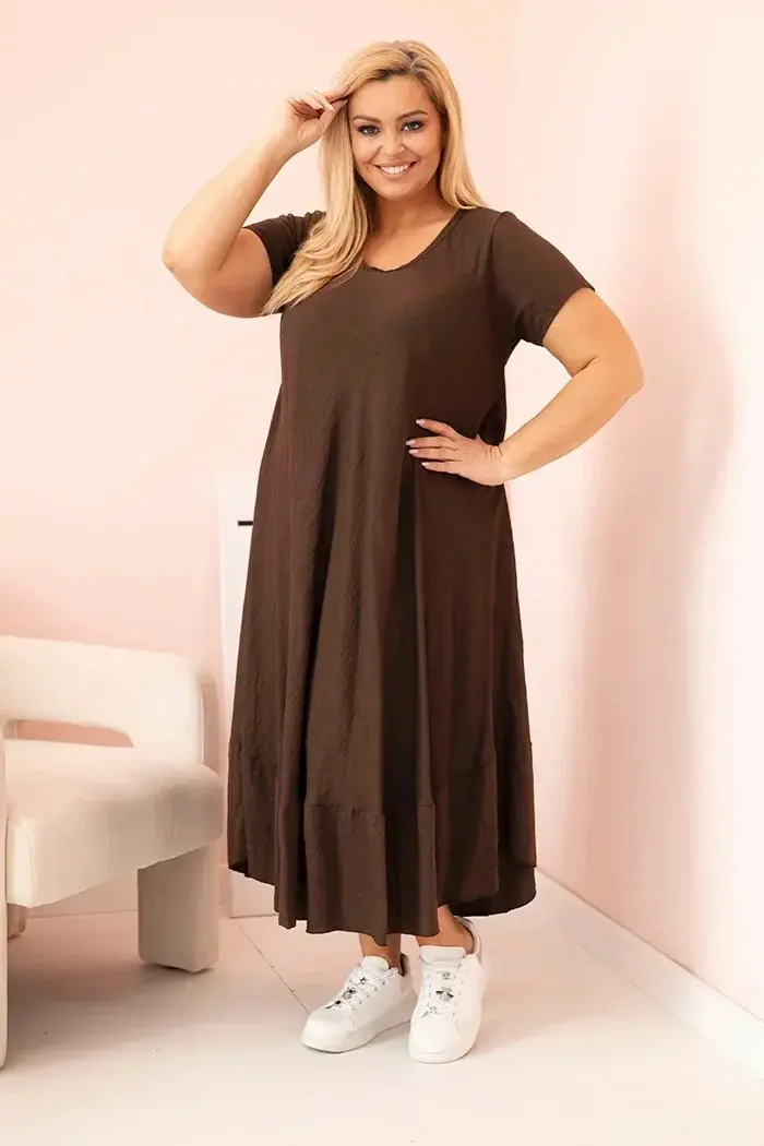 Dámské šaty plus size s krátkým rukávem a volánem z lehké viskózy hnědá UNI