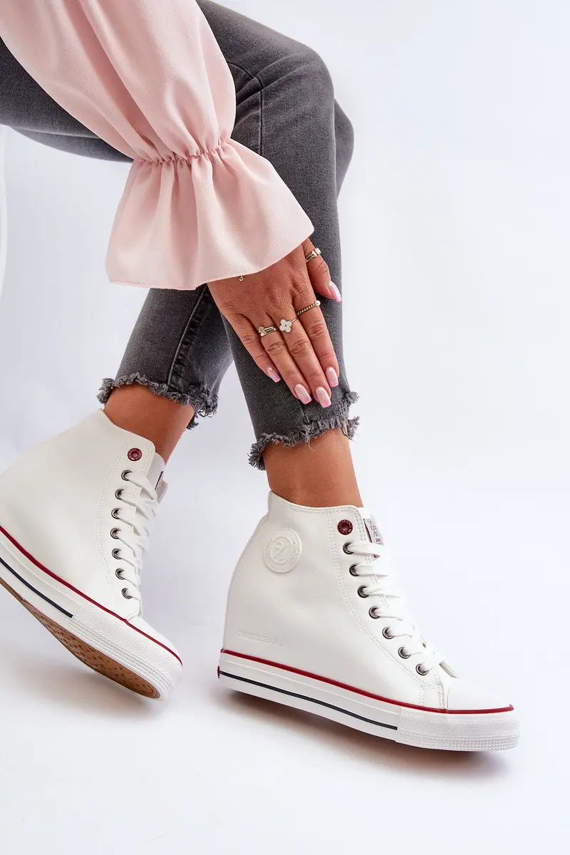 Dámské tenisky na podpatku Cross Jeans NN2R4004 bílé