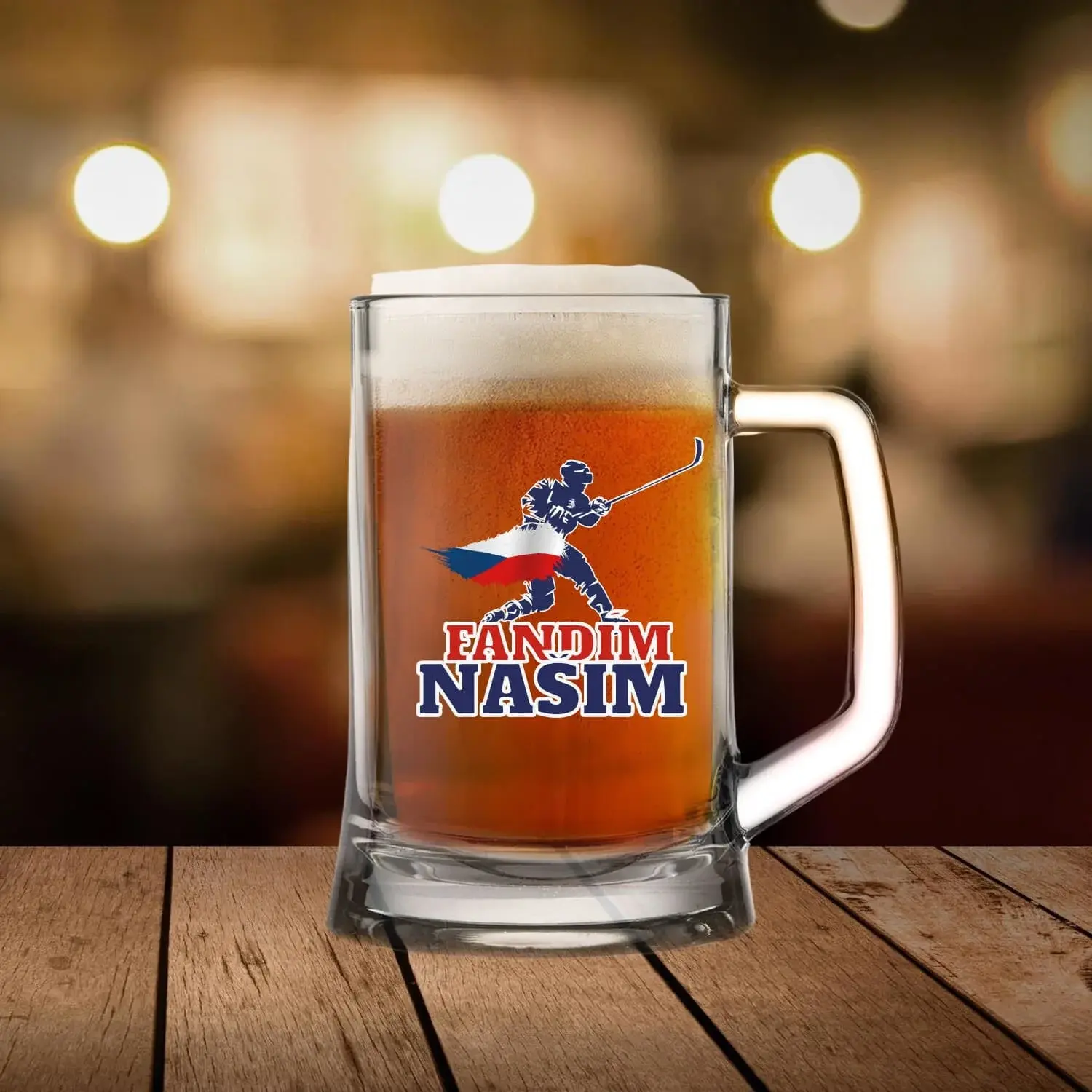 FANDÍM NAŠIM (vlajka+hokejista) - pivní sklenice 0,5 l