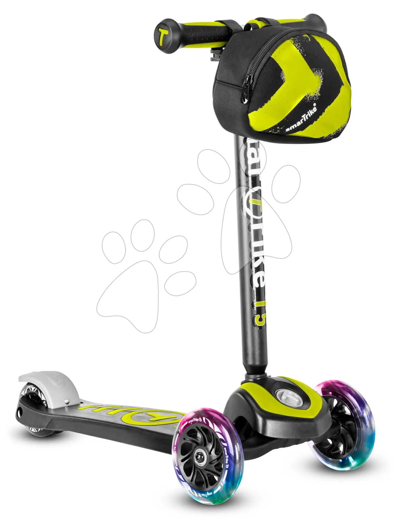 Koloběžka tříkolová se svítícími koly a batohem T5 Green smarTrike s nastavitelnými řídítky nosnost 20 kg