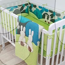 Souprava do postýlky Joy Rabbits Green toT's-smarTrike zajíčci hnízdo, přikrývka a prostěradlo zelená od 0 měsíců