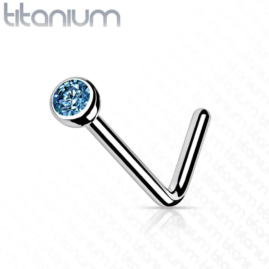 Zahnutý piercing do nosu - titan (tyrkysová)