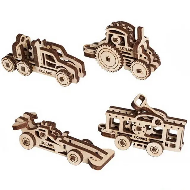 Ugears 3D dřevěné mechanické puzzle 4 mechanické přívěšky Vozidla