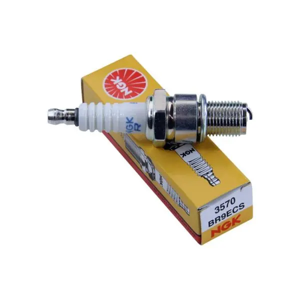 Zapalovací svíčka NGK 3570