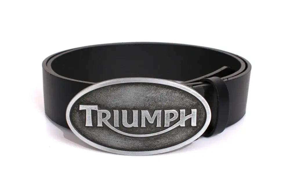 TXR Kožený opasek Triumph 90 cm (Moto opasek s přezkou Triumph, vyrobený z hovězí lícové kůže, zaručující dlouhou životnost.)
