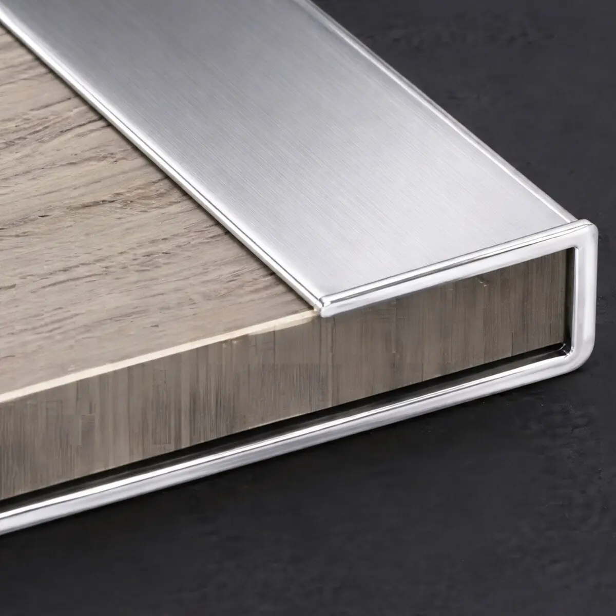 Egibi, Profil ukončující pro SPC panel na zeď silver 2,6 m, 2600mm, šedá