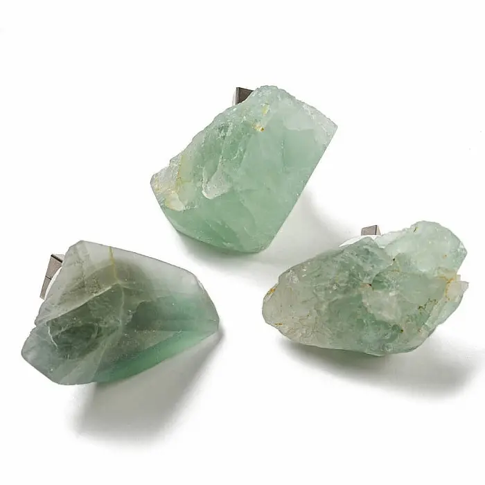 Fluoritová USB lampička zelená - cca 3 - 4,5 x 2,5 - 4 cm