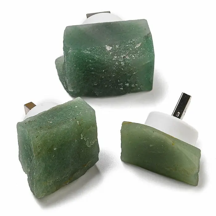 Avanturínová USB lampička zelená - cca 3 - 4,5 x 2,5 - 4 cm