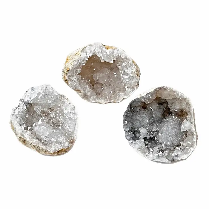 Křišťál geodka - menší, cca 3 - 4 cm