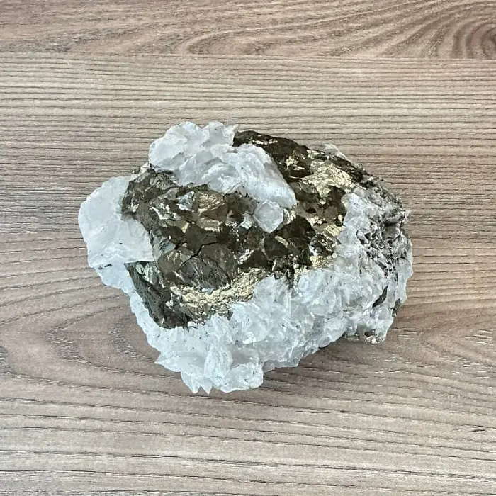 Pyrit, kalcit drůza Kosovo 13 - cca 11 x 7,5 cm, 1551 g