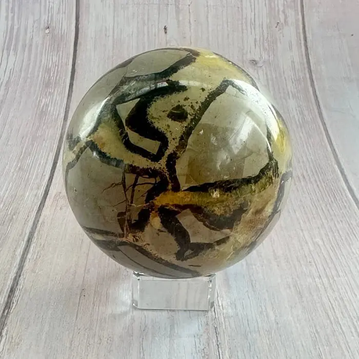 Septárie leštěná koule Madagaskar 20 - cca ø 7,4 cm, 618 g
