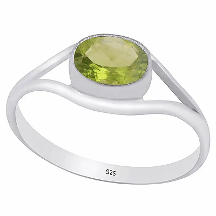 Stříbrný prsten s olivínem - 52 mm (US 6), 1,7 g