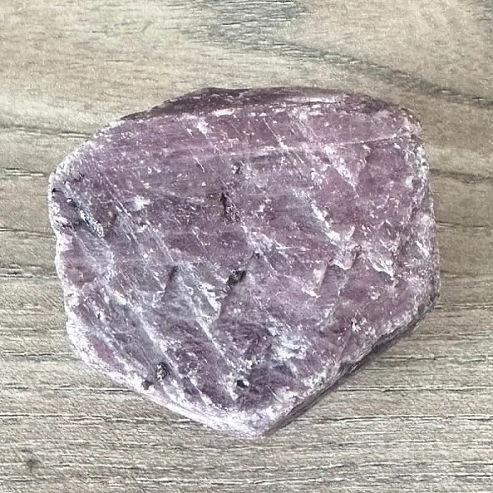 Rubín surový Tanzánie 10 - cca 5,1 x 4,9 x 3,1 cm, 189 g