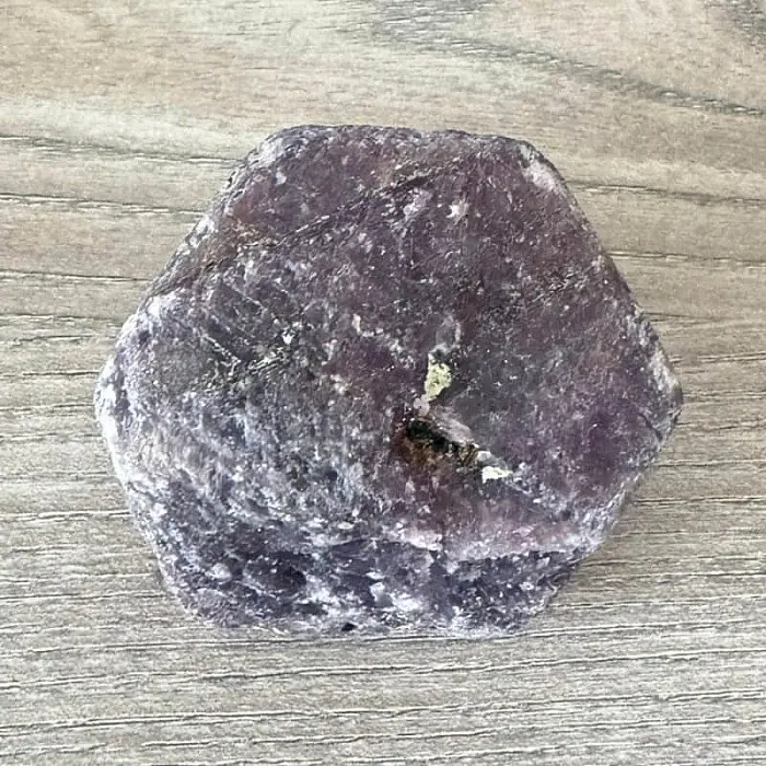 Rubín surový Tanzánie 11 - cca 5,7 x 5,2 x 3,2 cm, 263 g