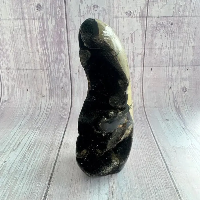 Septárie Dračí vejce Madagaskar TP10 č. 2 - cca 6 x 18 cm, 1024 g