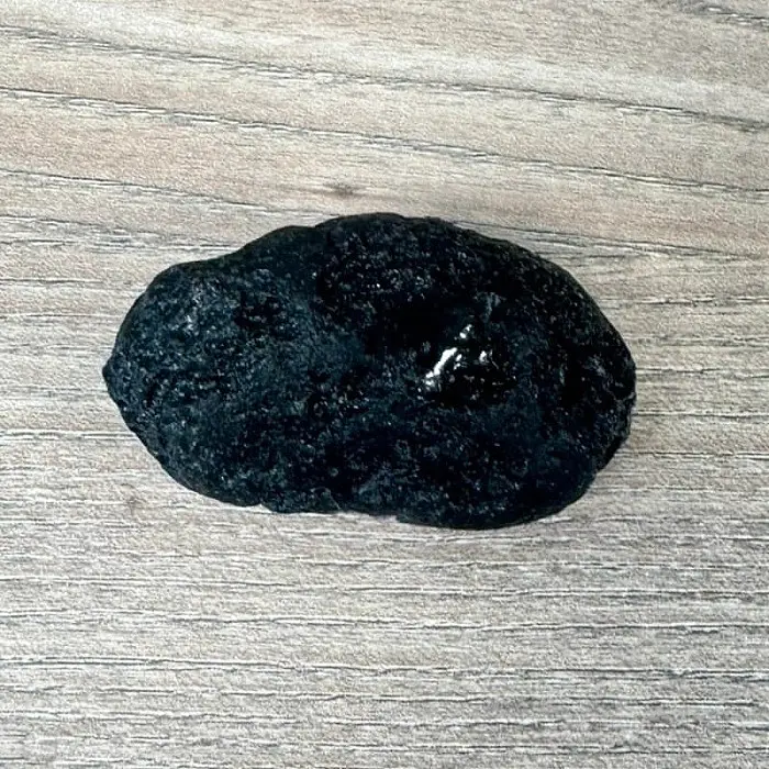 Tektit 16 - cca 5,3 x 3 cm, 46 g