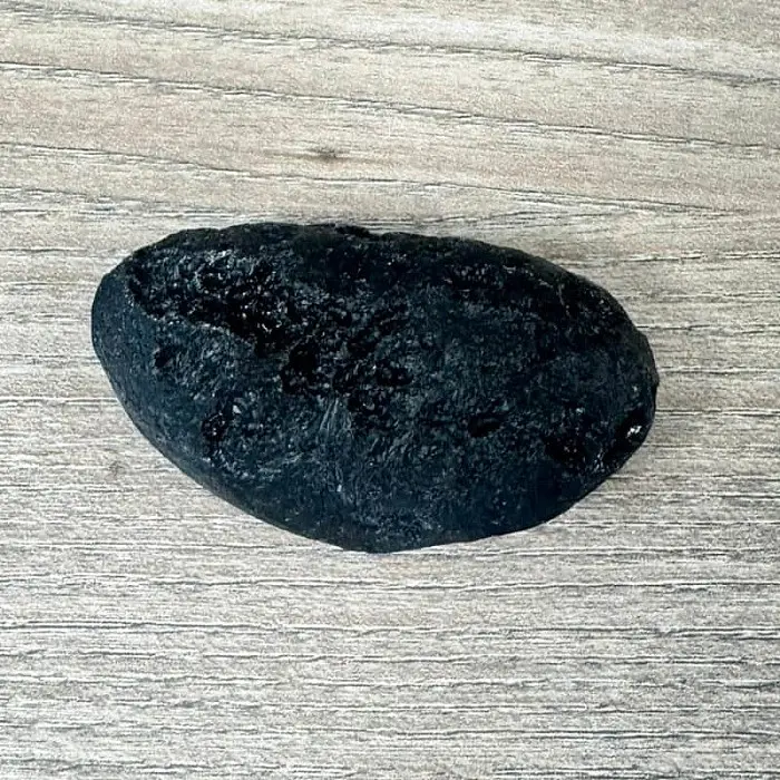 Tektit 17 - cca 5,5 x 3,1 cm, 50 g