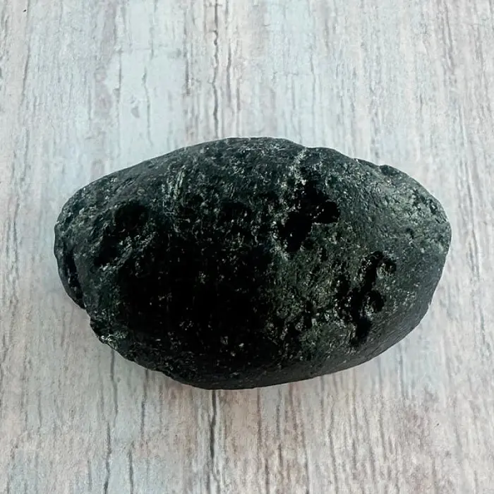 Tektit 8 - cca 4,4 x 2,7 cm, 40 g
