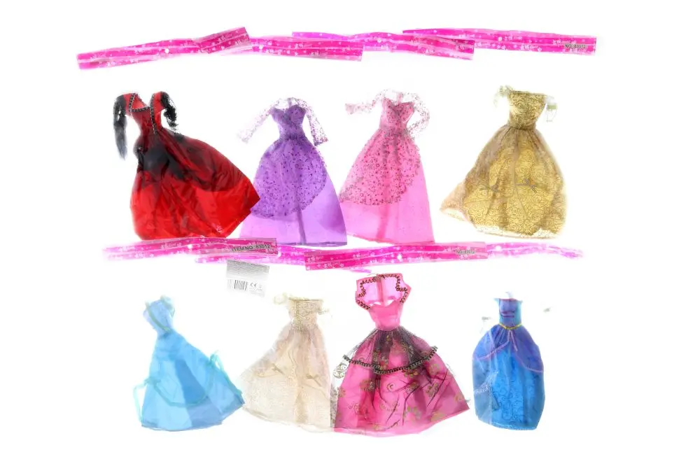 Barbie Šaty pro panenku plesové I.