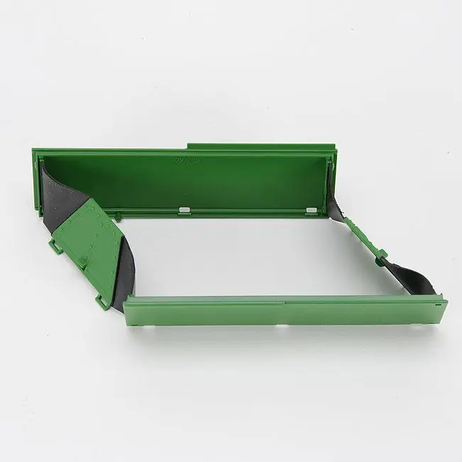 Kryt násypky pro John Deere T670i - Bruder 42163