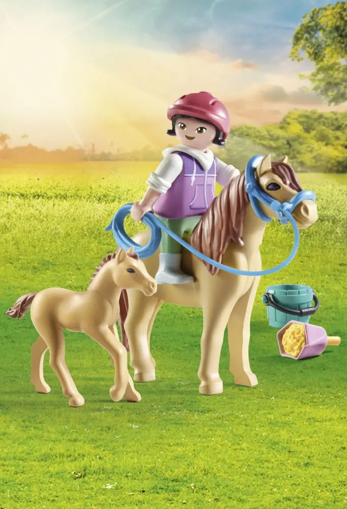 Playmobil 71498 Dítě s poníkem a hříbátkem