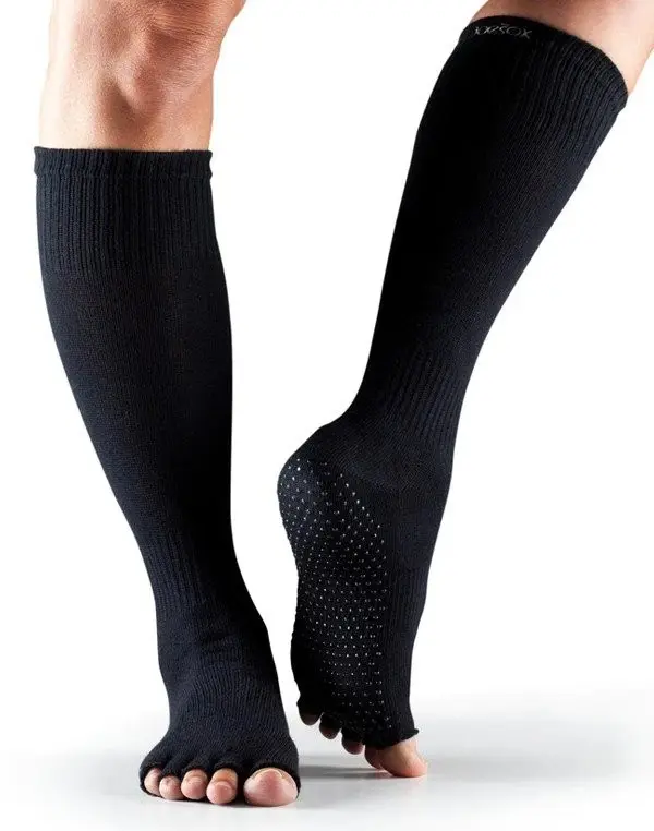 SCRUNCH KNEE bezprstové protiskluzové podkolenky ToeSox - BLACK