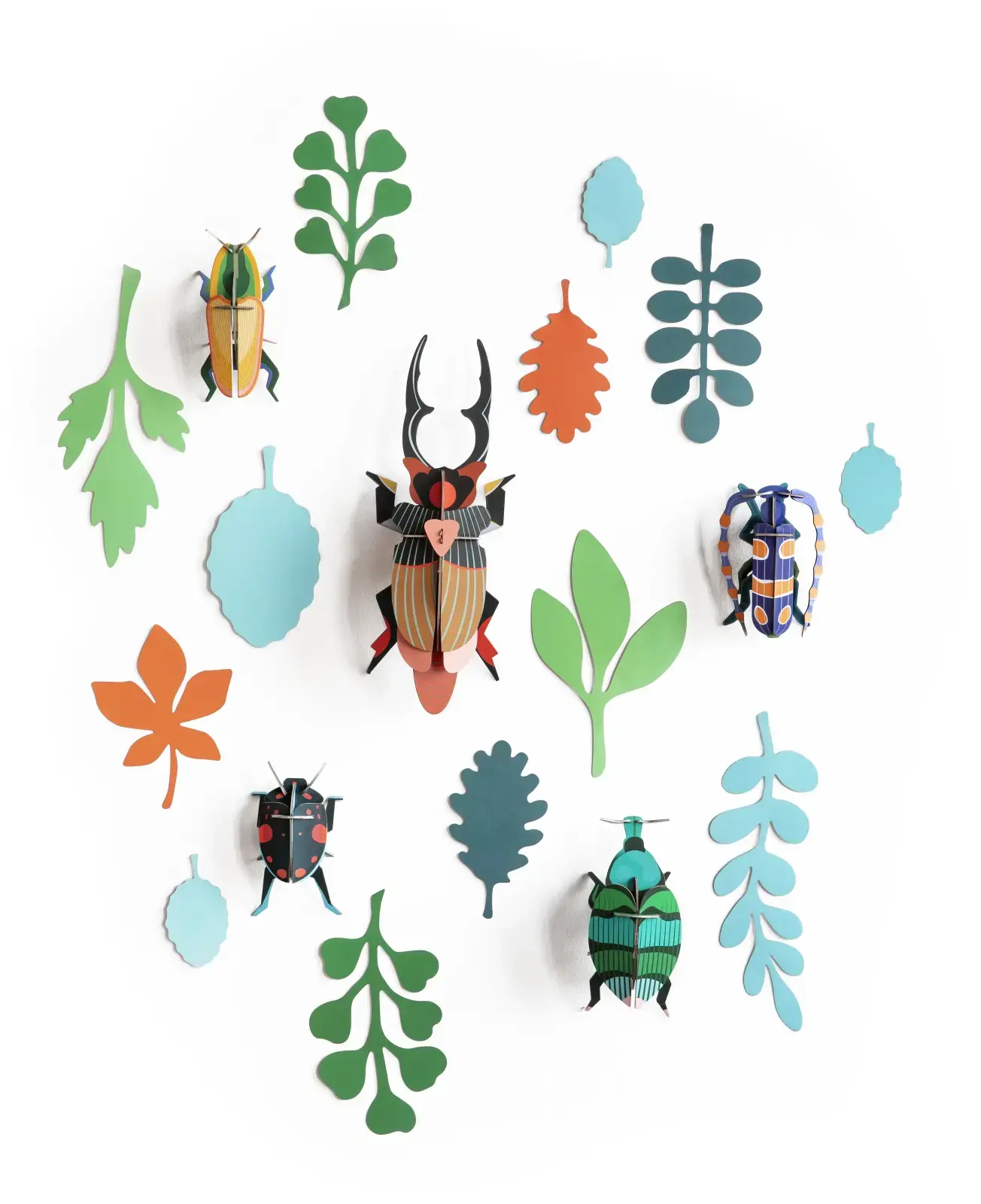 Nástěnná dekorace Studio Roof - Beetle Antiquary uni