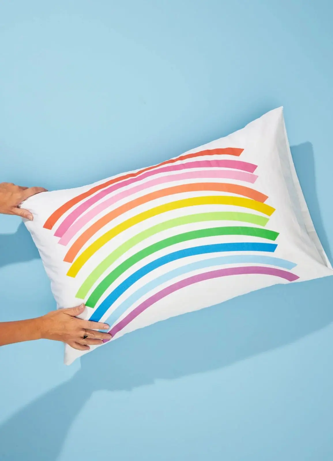 Povlečení na dětský polštář Mooui Magic Rainbow1 ks