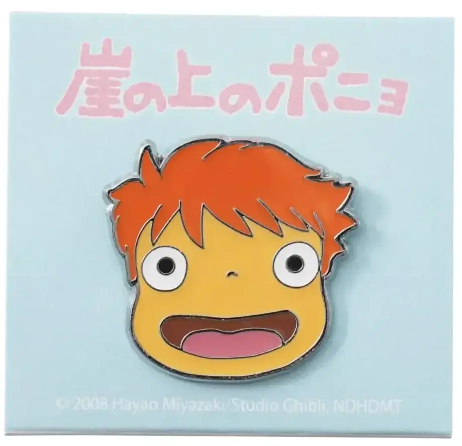 Připínací odznáček Maison Ghibli - Ponyo z filmu Ponyo z útesu uni