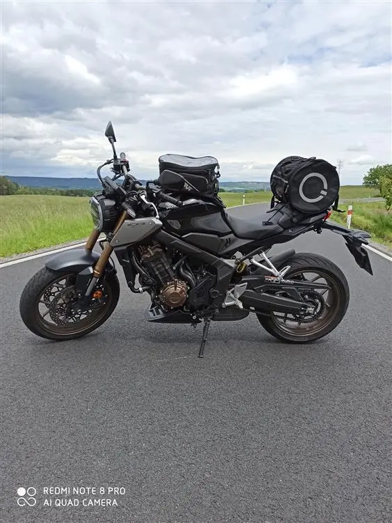 Najmimoto Chotěboř - půjčovna motorek - Honda CB 650 R Neo Sports Café (2019)