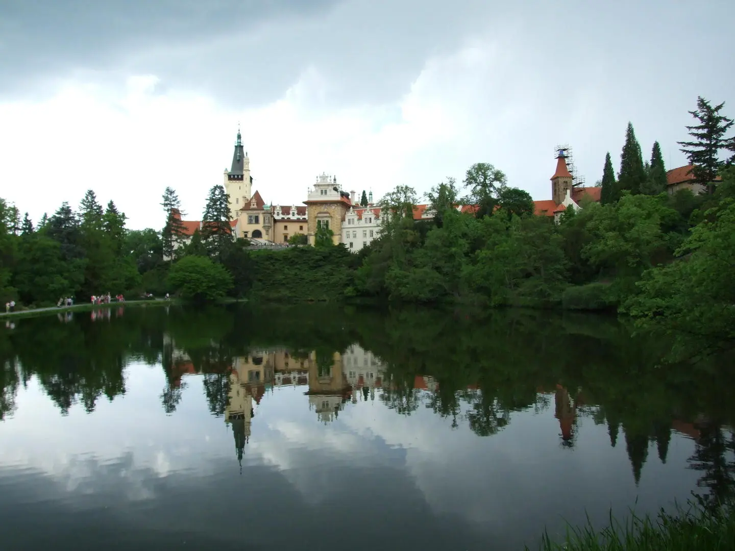 Aeroklub Praha Letňany - vyhlídkové lety - Vyhlídkový let nad Průhonickým parkem