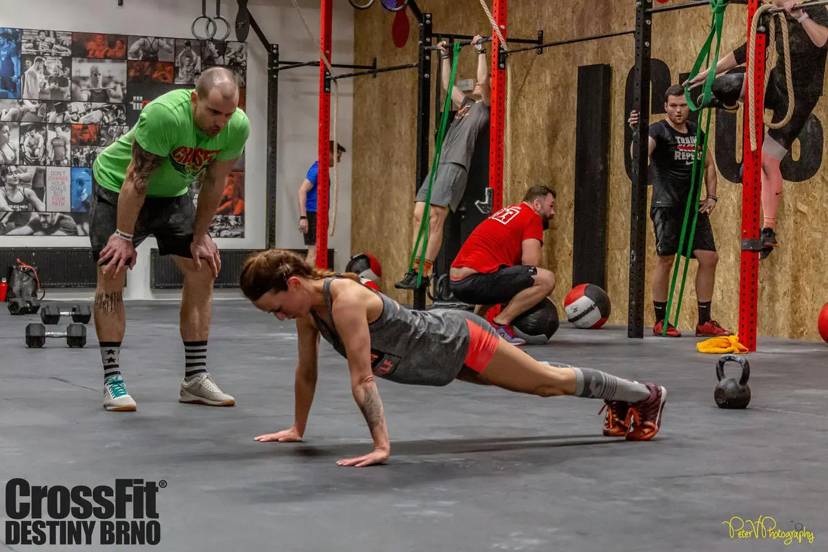 CrossFit Destiny - CrossFit pro začátečníky vedený trenéry