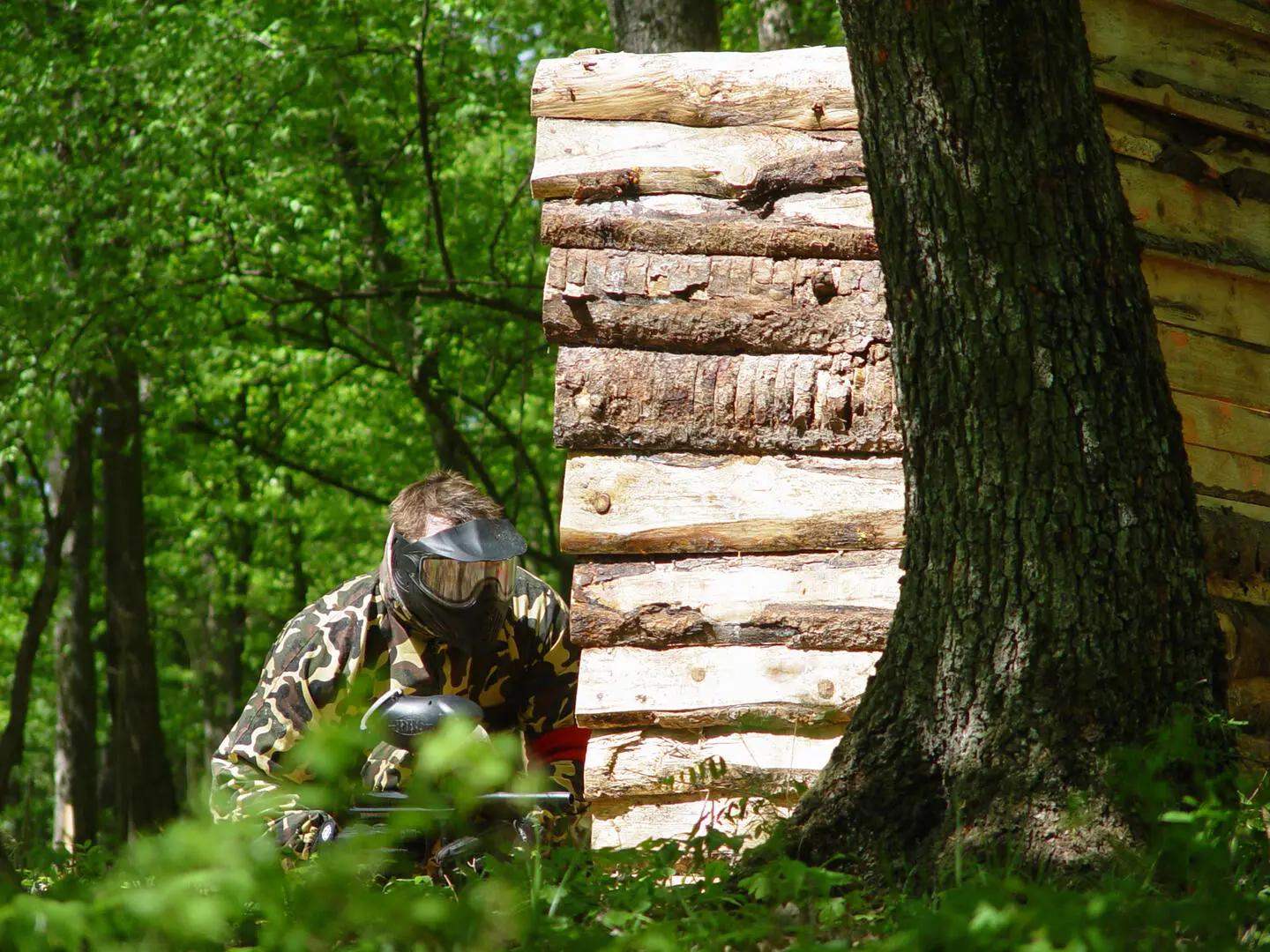 Paintballwood Brno - hra s kompletním zázemím + láhev vody zdarma - Paintball v Brně - Rozšířená herní sada