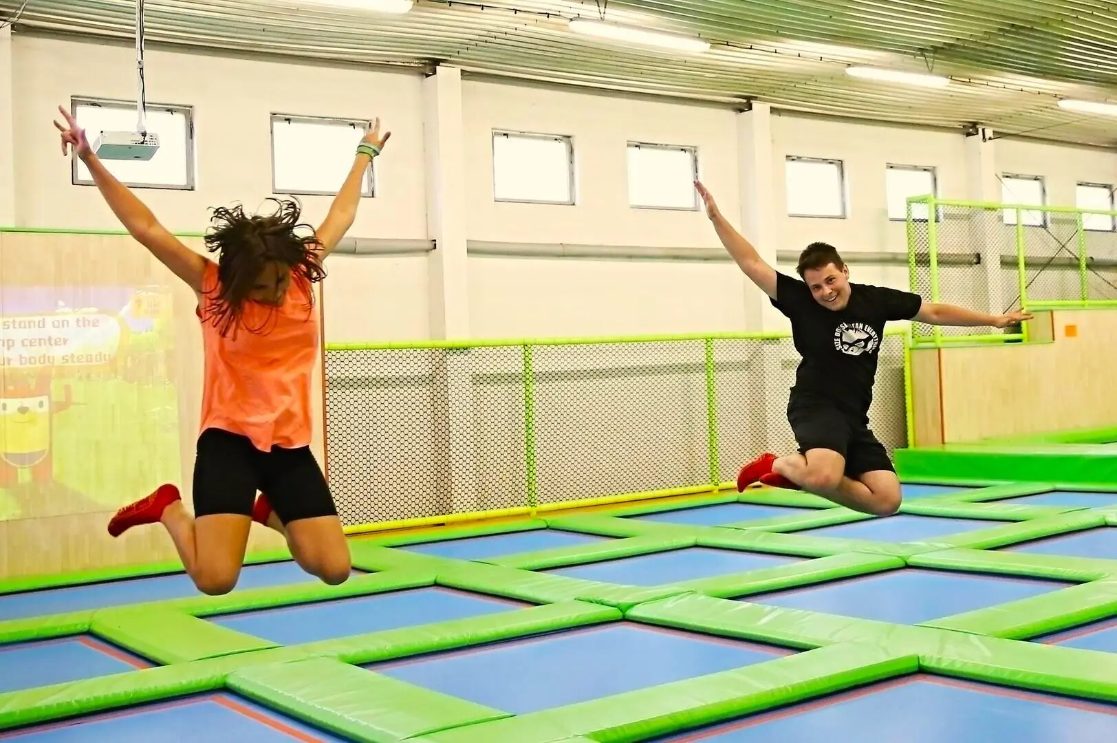 Jump Family České Budějovice - skákání na trampolíně pro děti i dospělé